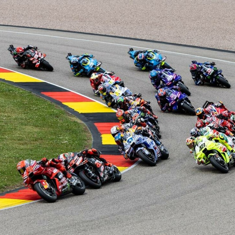 MotoGP â Bezzecchi sâimpose au GP de ThaÃ¯lande 2026